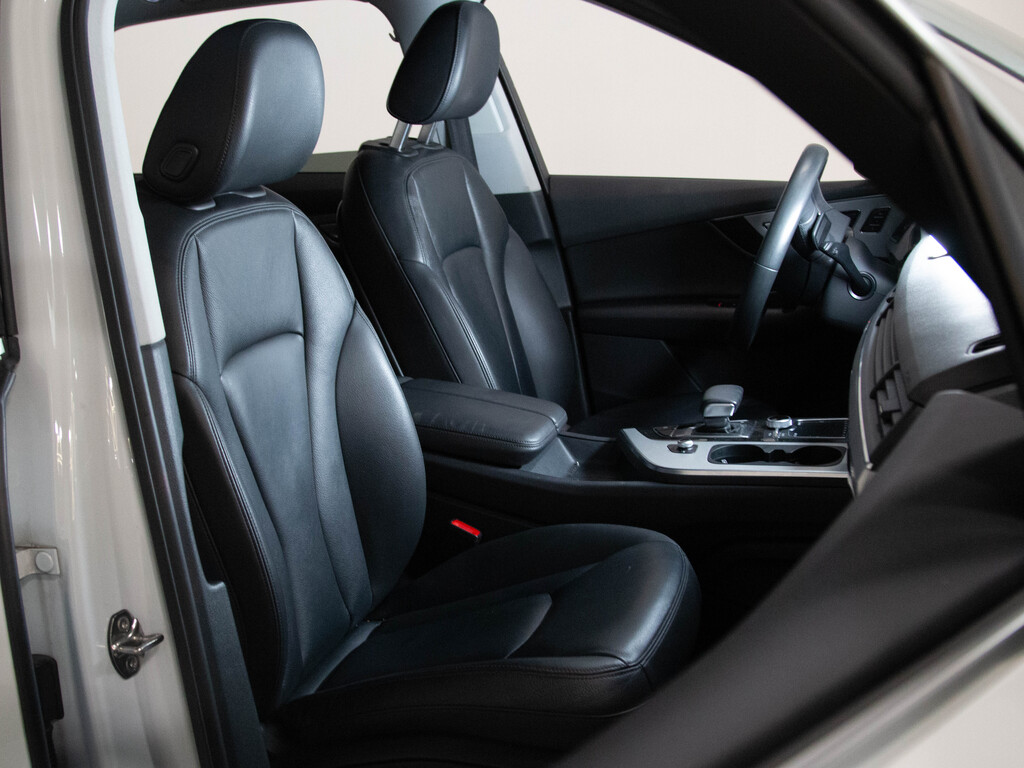 2019 Audi Q7 55 Komfort, Toronto, Cash