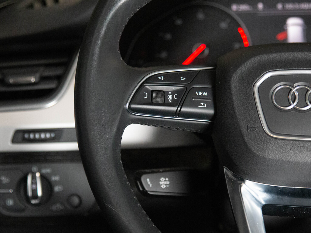 2019 Audi Q7 55 Komfort, Toronto, Cash