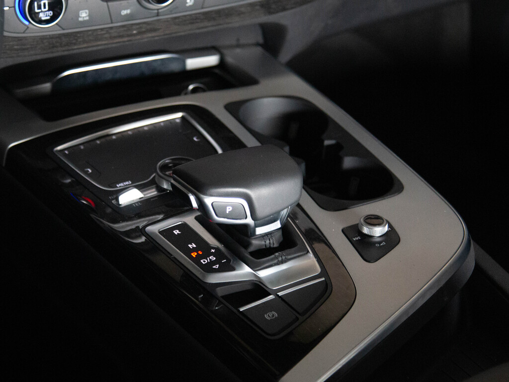 2019 Audi Q7 55 Komfort, Toronto, Cash