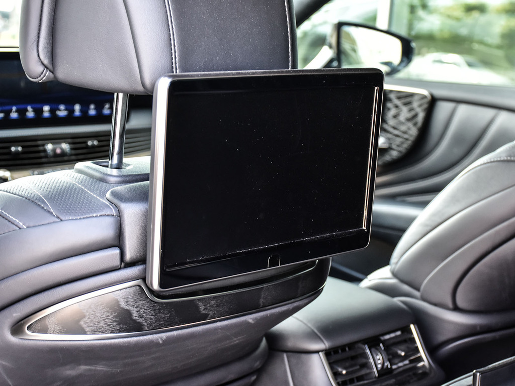 2022 Lexus LS 500h 500h, Toronto, Cash