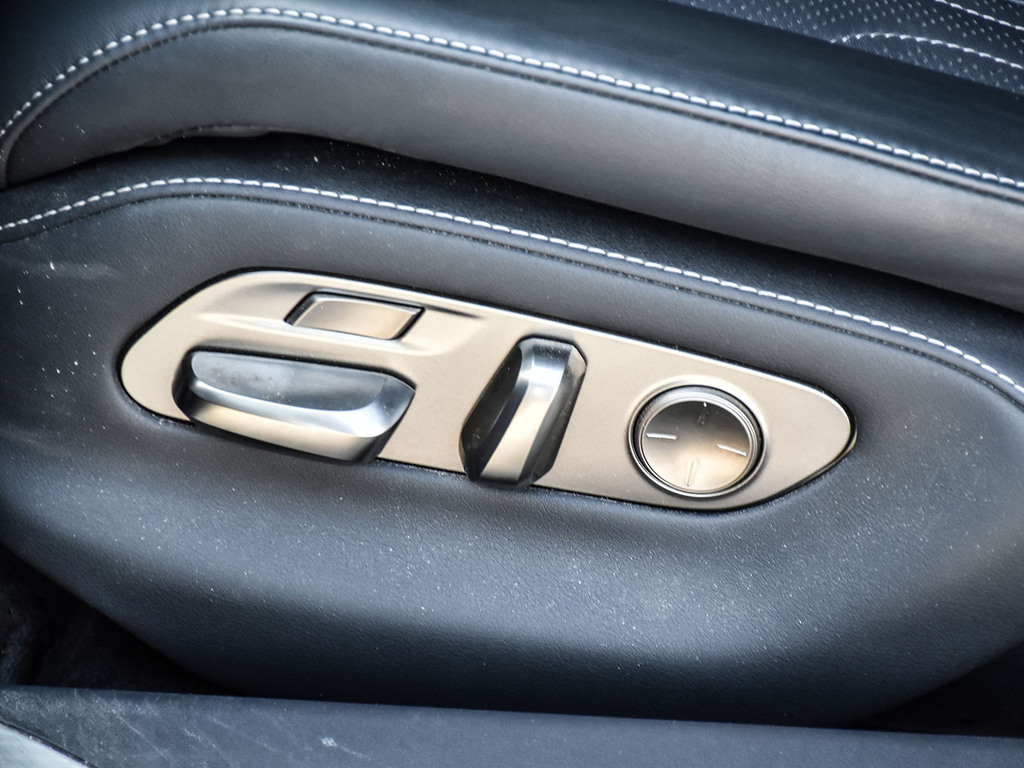 2022 Lexus LS 500h 500h, Toronto, Cash