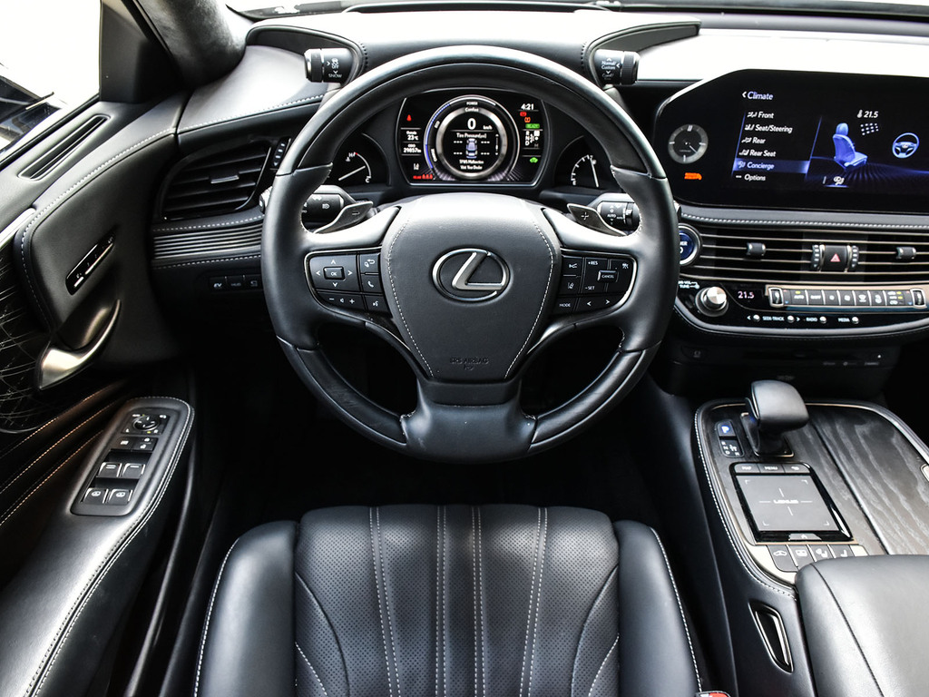 2022 Lexus LS 500h 500h, Toronto, Cash