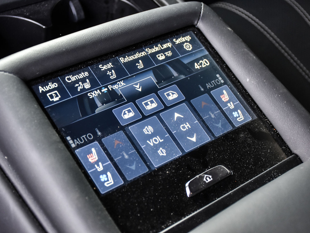 2022 Lexus LS 500h 500h, Toronto, Cash