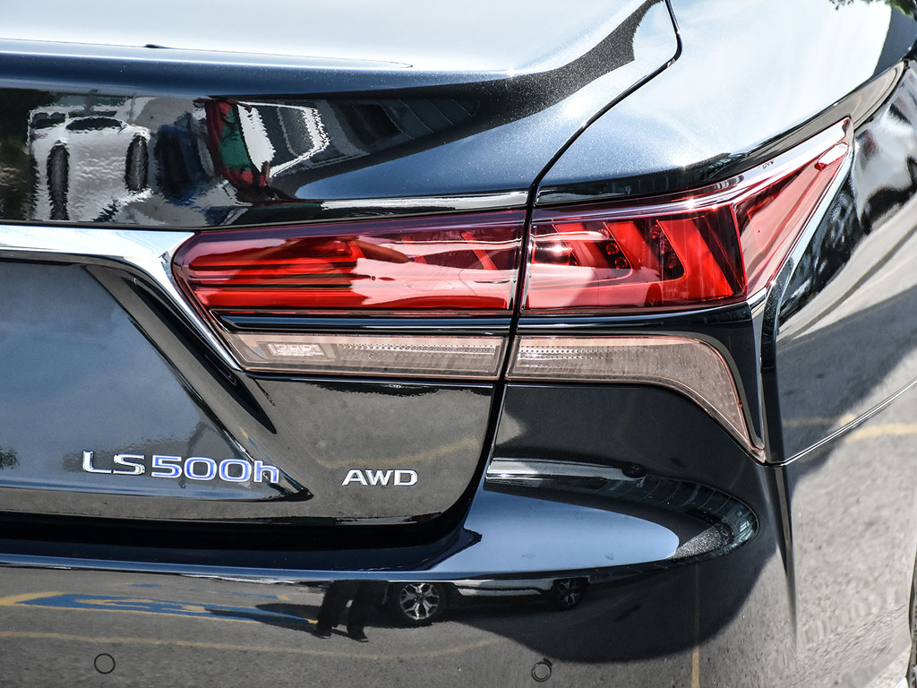 2022 Lexus LS 500h 500h, Toronto, Cash
