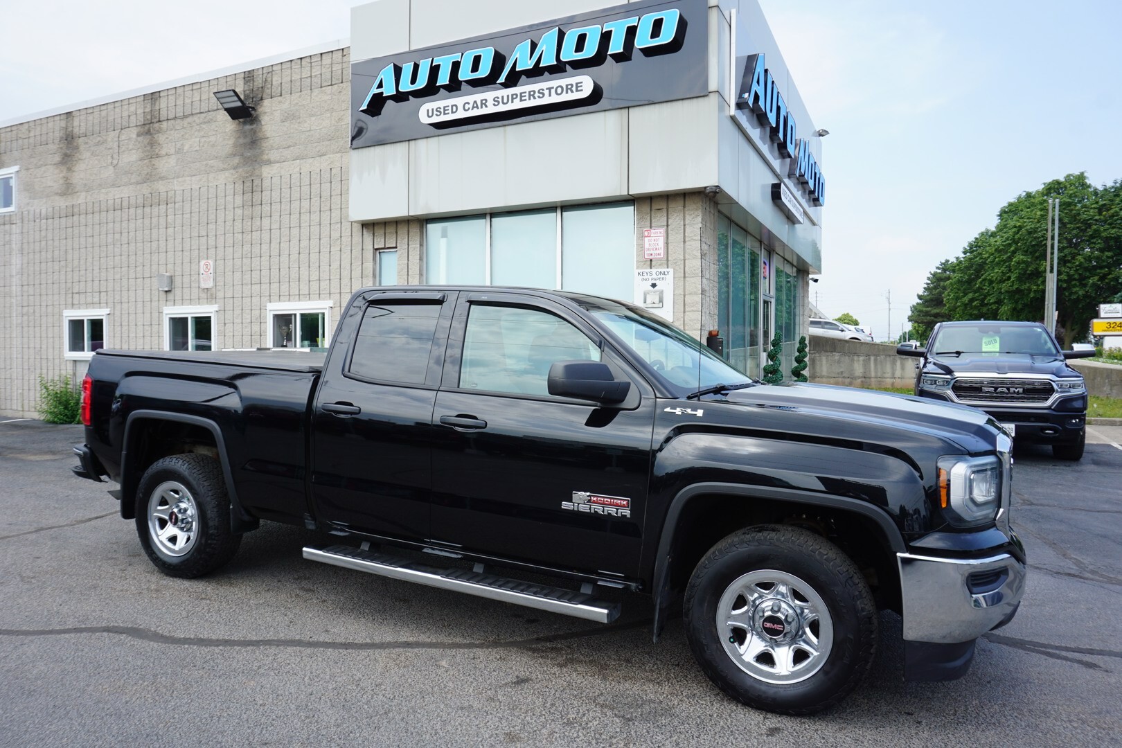 2017 GMC Sierra 1500 5.3L V8 KODIAK EDITION 4WD CERTIFIED CAMERA CRUISE