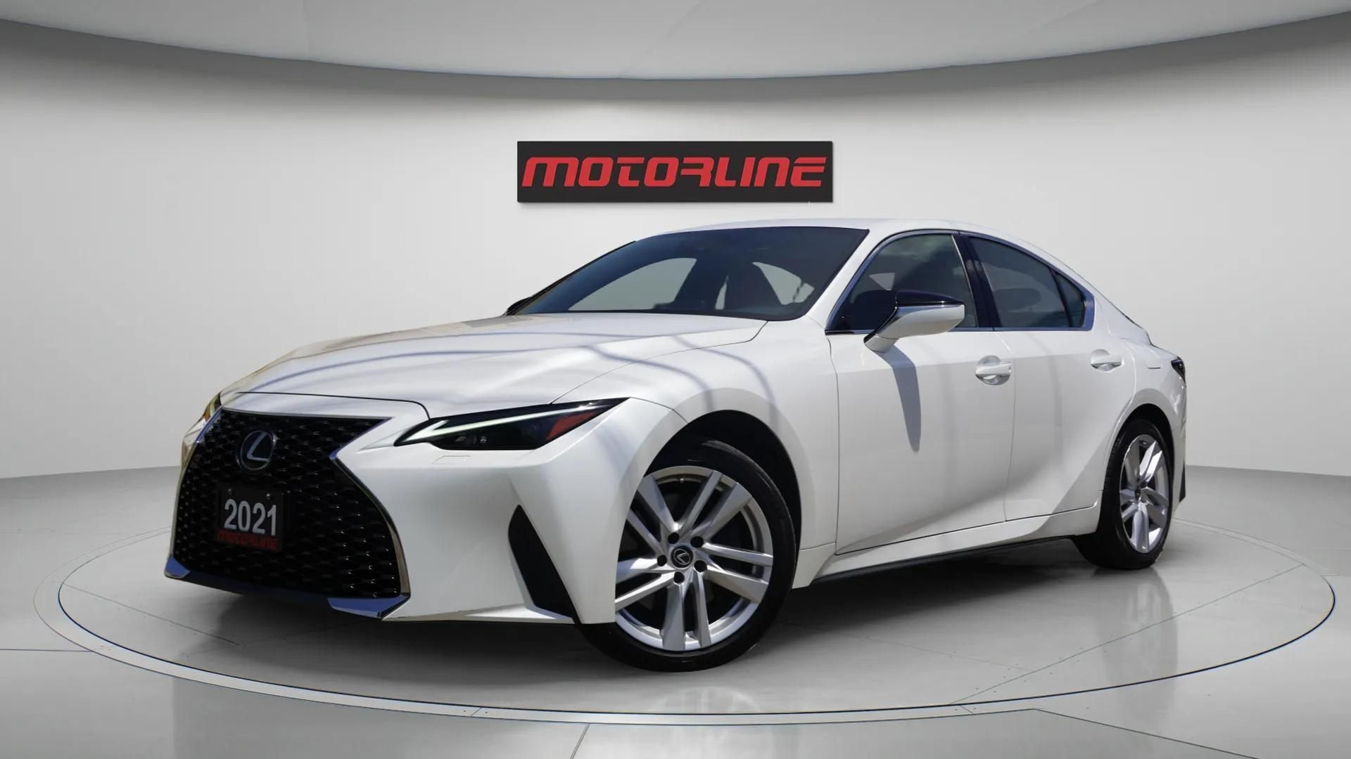 2021 Lexus IS 