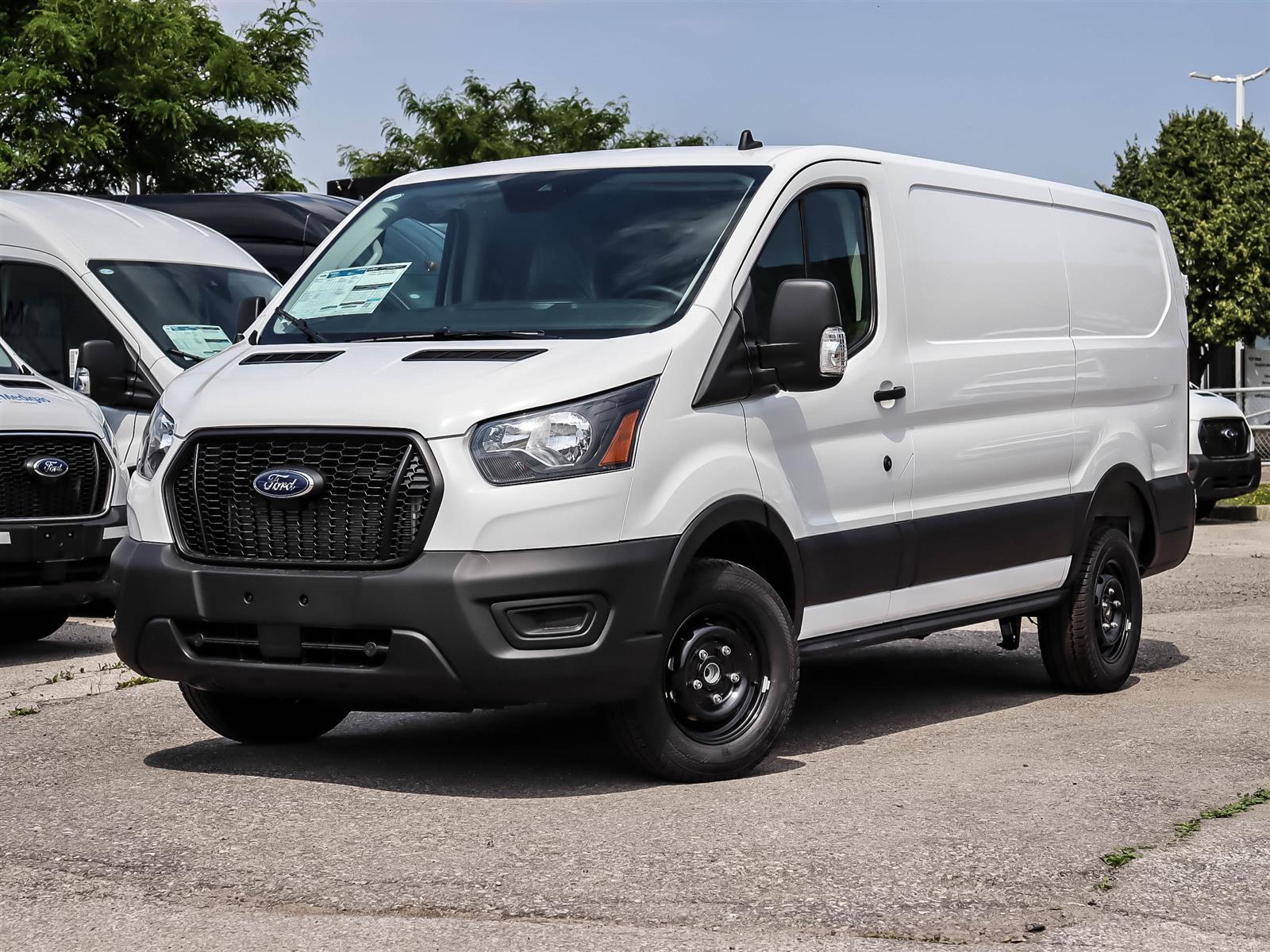 2025 Ford Transit Cargo Van T-250 130 Low Rf 9070 GVWR RWD