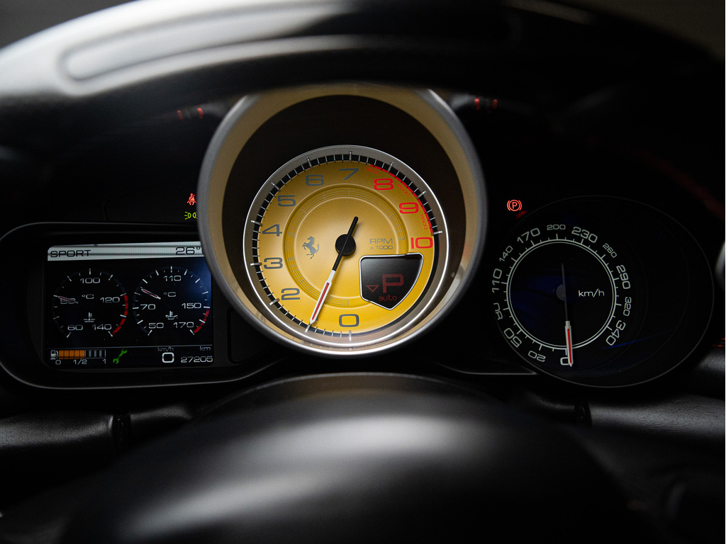 2017 Ferrari California T, Toronto, Cash