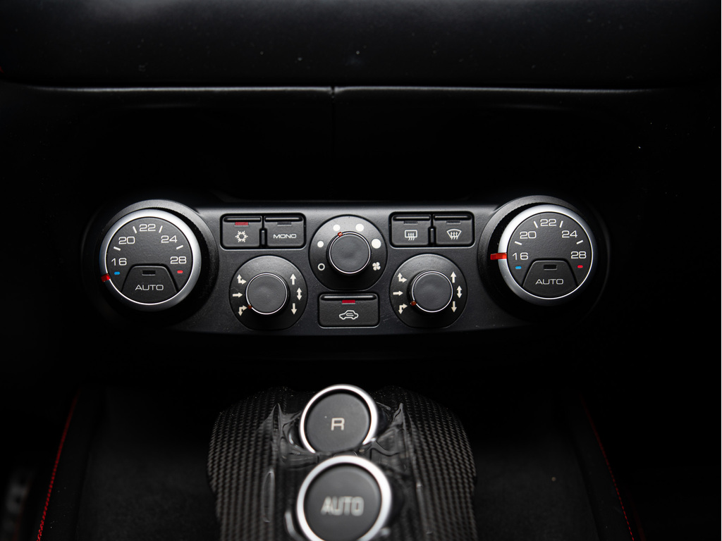 2017 Ferrari California T, Toronto, Cash