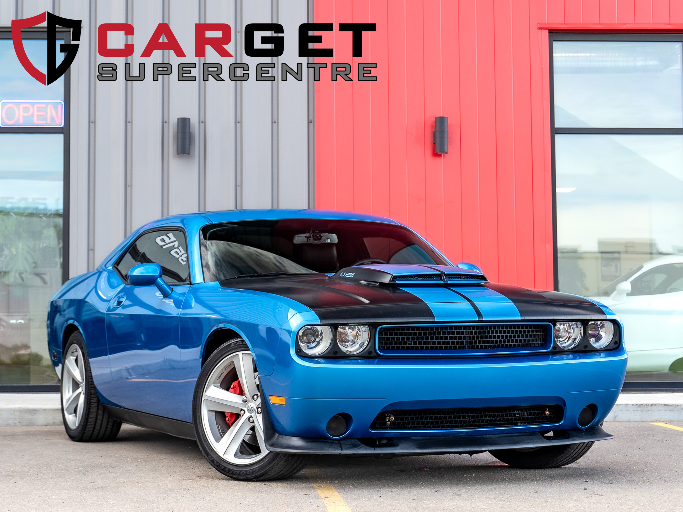 2009 Dodge Challenger SRT8 - Low KM | Manual | Local Unit | 425 HP