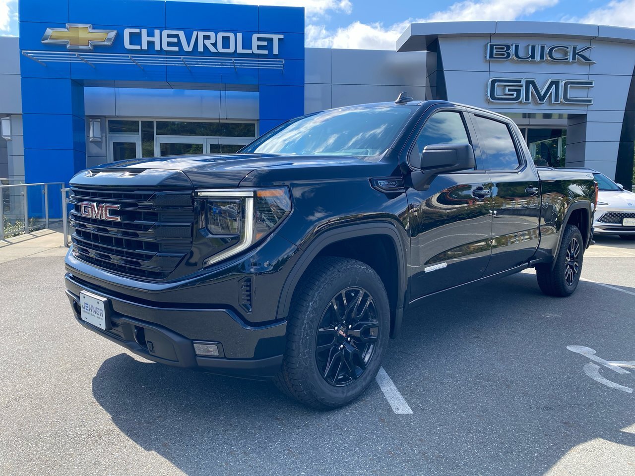 2025 GMC Sierra 1500 ELEVATION GM EMPLOYEE DISCOUNT $6,522 / 