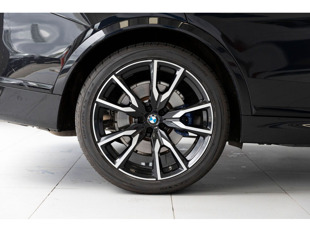 2022 BMW X7 xDrive40i, Vancouver, Cash
