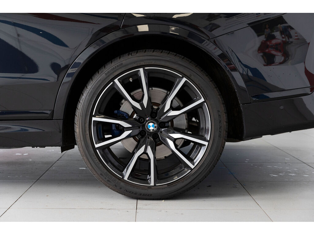 2022 BMW X7 xDrive40i, Vancouver, Cash