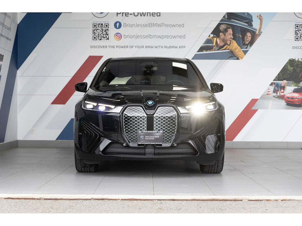 2025 BMW iX xDrive40, Vancouver, Cash