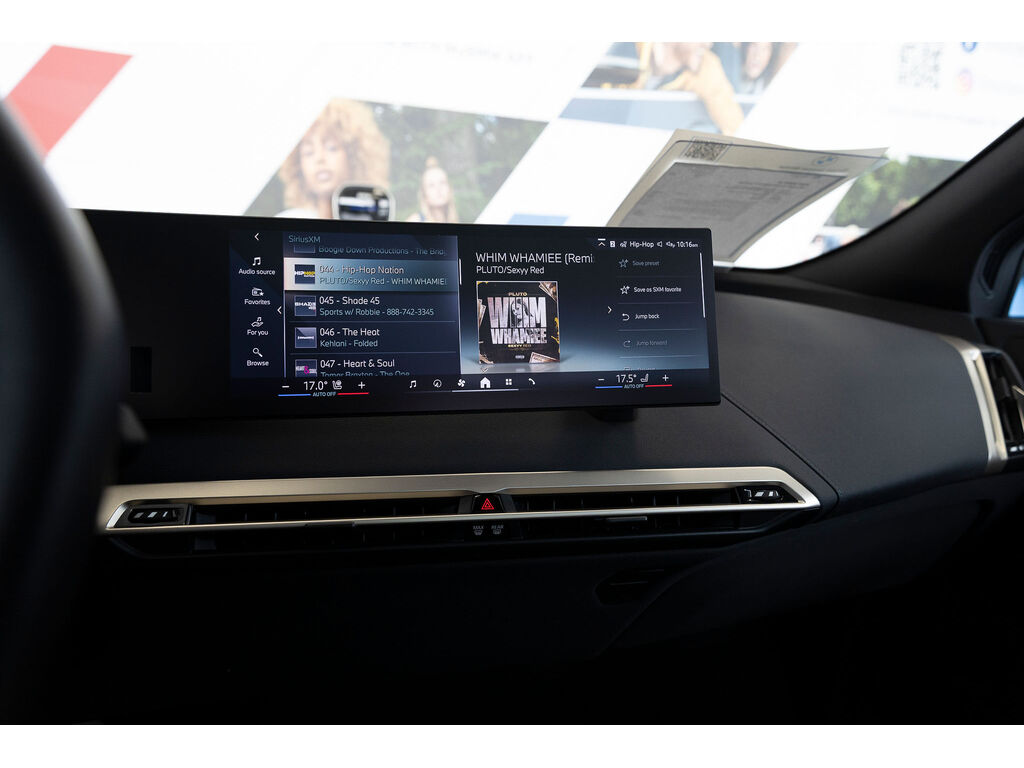 2025 BMW iX xDrive40, Vancouver, Cash