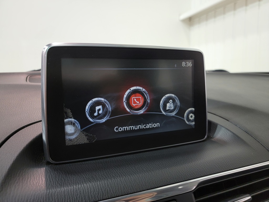 Mazda Mazda3 2015