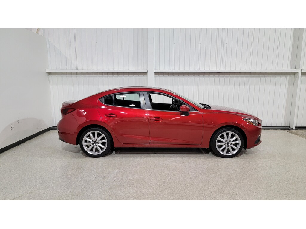 Mazda Mazda3 2015