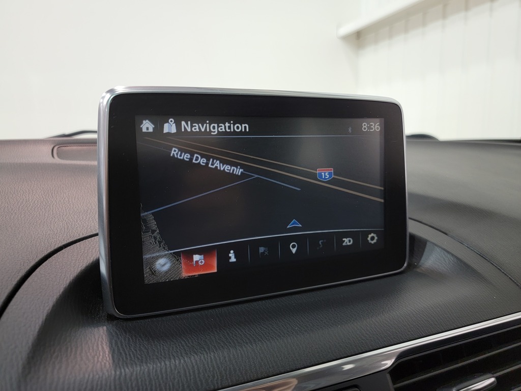 Mazda Mazda3 2015