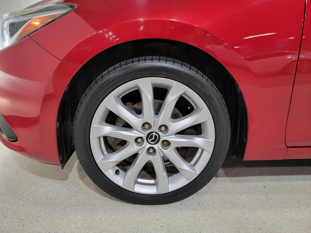 Mazda Mazda3 2015