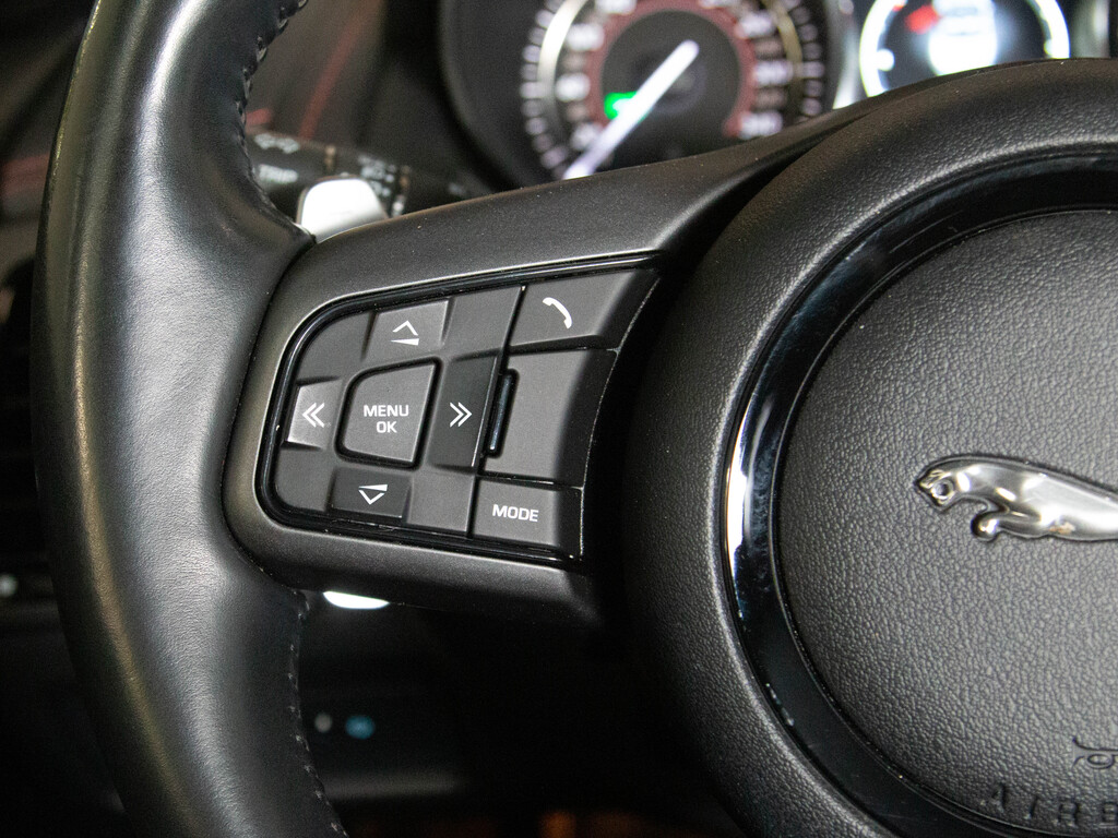 2017 Jaguar F-TYPE R, Toronto, Cash