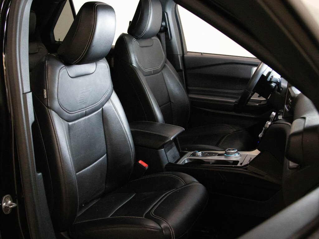 2021 Ford Explorer ST, Toronto, Cash