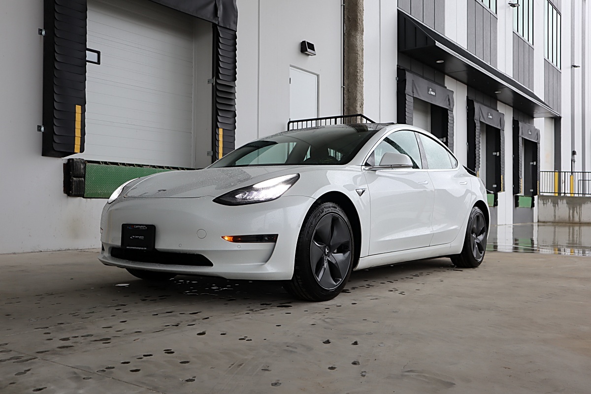 2020 Tesla Model 3 Standard Range Plus RWD