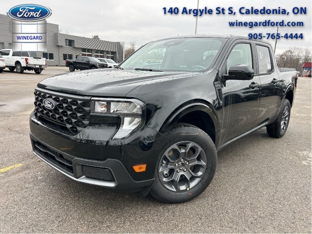 2025 Ford Maverick XLT 