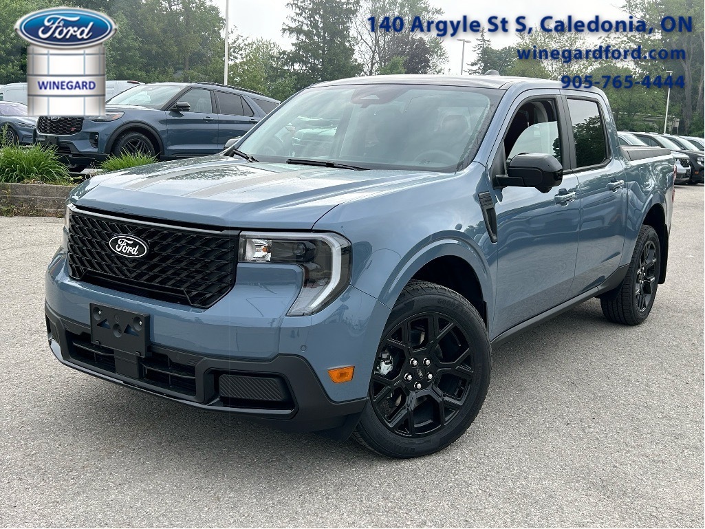 2025 Ford Maverick Lariat  - Sunroof - Tow Package