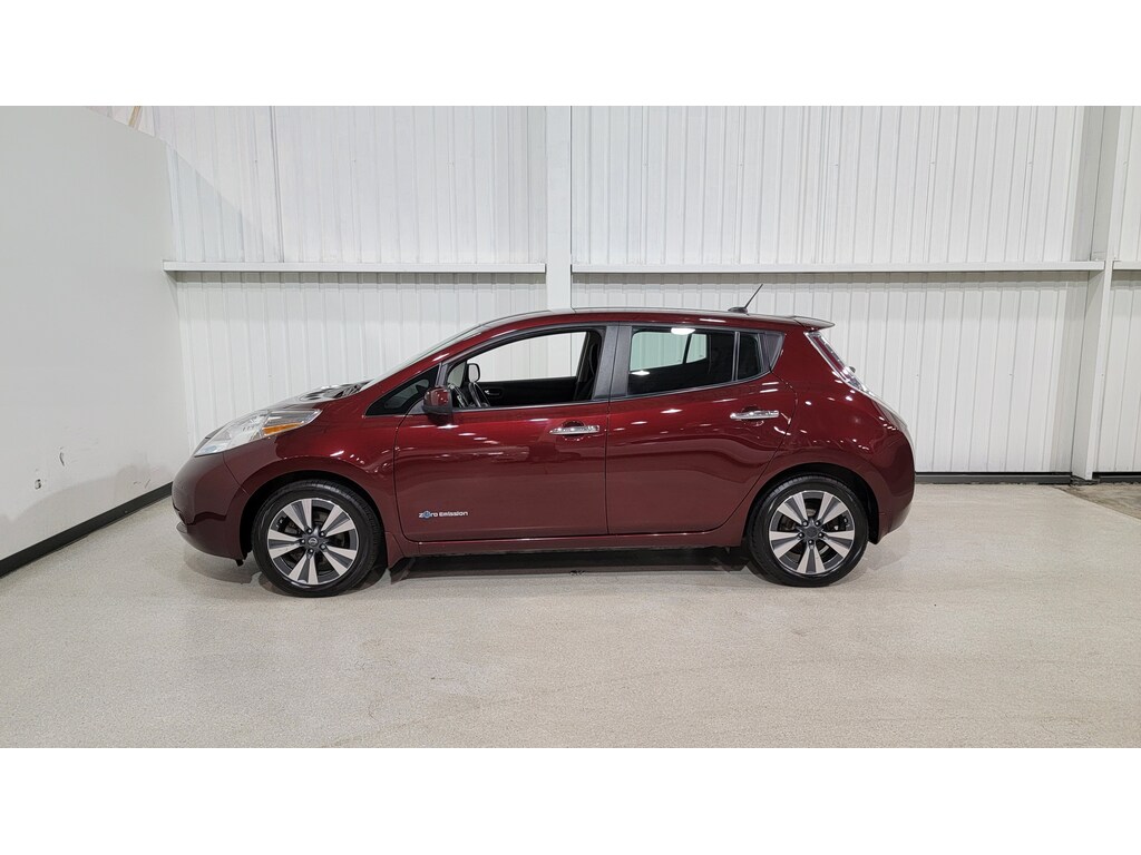 Nissan LEAF 2016