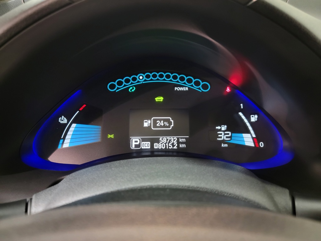 Nissan LEAF 2016