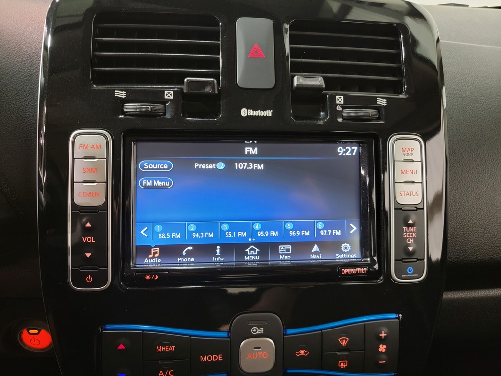 Nissan LEAF 2016