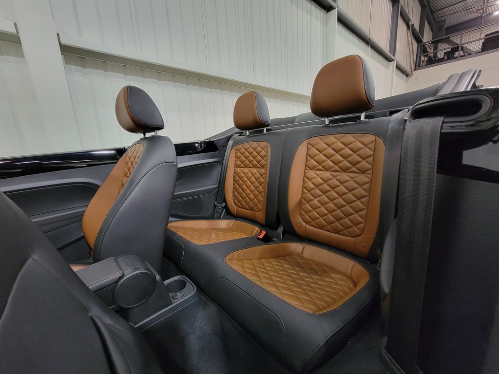 Volkswagen Beetle Convertible 2019