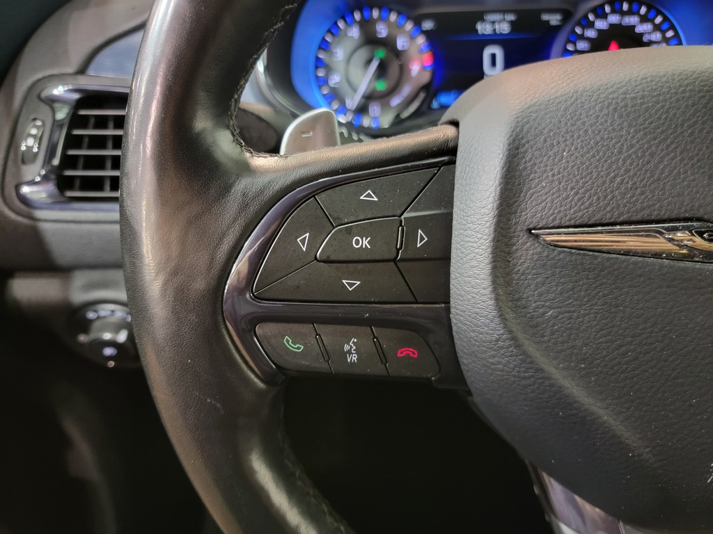 Chrysler 200 2015