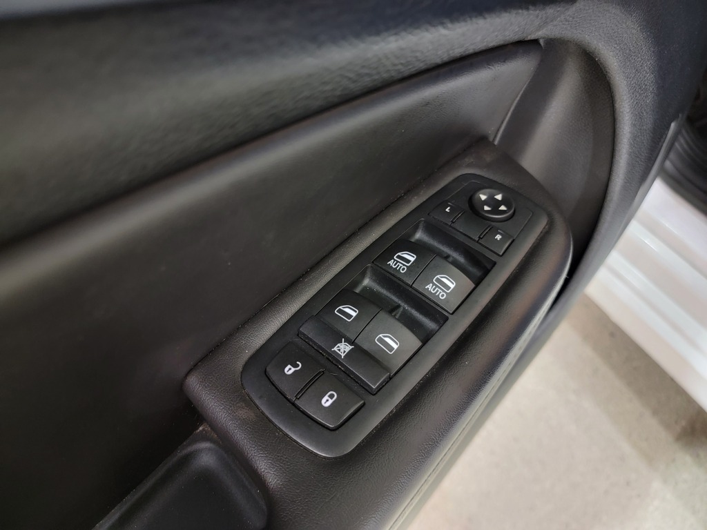 Chrysler 200 2015