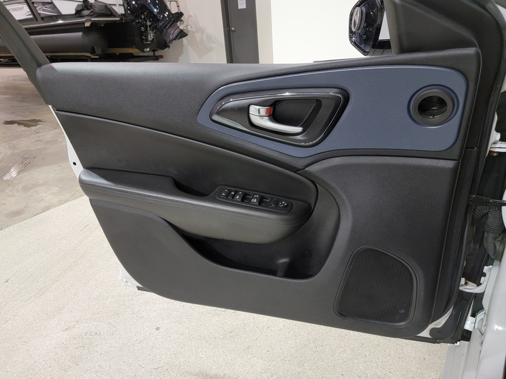 Chrysler 200 2015