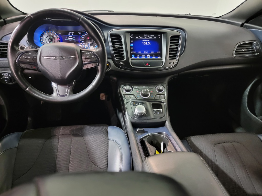 Chrysler 200 2015