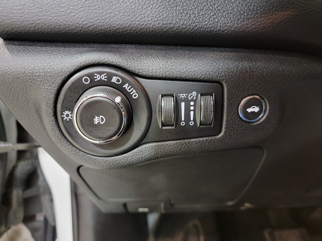 Chrysler 200 2015