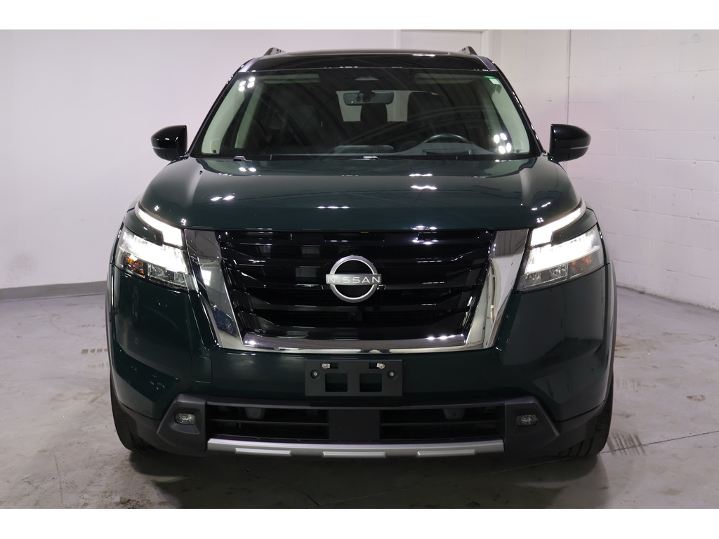 2023 Nissan Pathfinder Platinum, Toronto, Cash