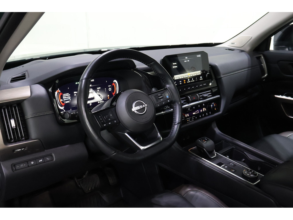 2023 Nissan Pathfinder Platinum, Toronto, Cash