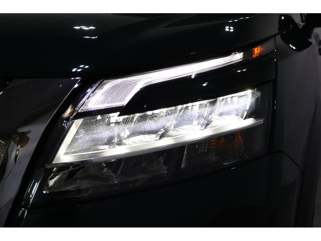 2023 Nissan Pathfinder Platinum, Toronto, Cash