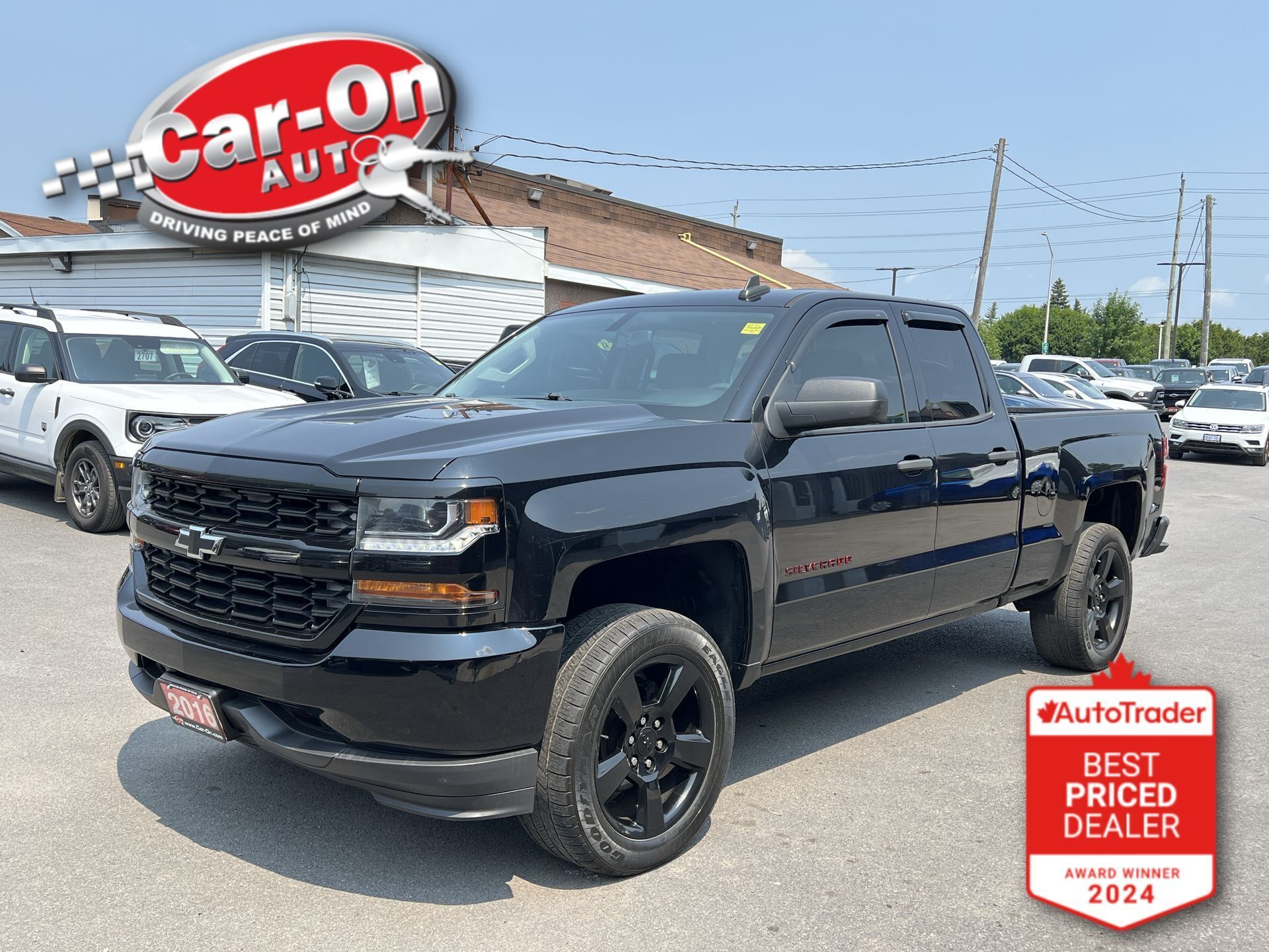 2016 Chevrolet Silverado 1500 CUSTOM 4X4 | BLACKOUT | CARPLAY | 20IN ALLOYS