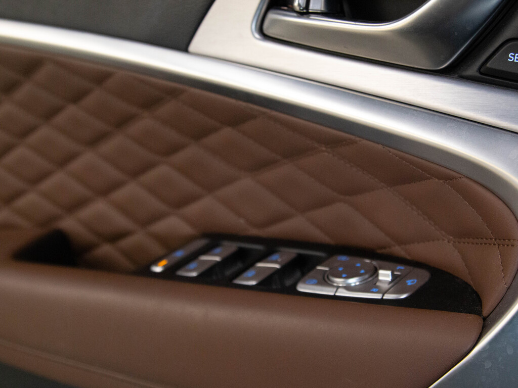 2019 Genesis G70 2.0T Prestige, Toronto, Cash