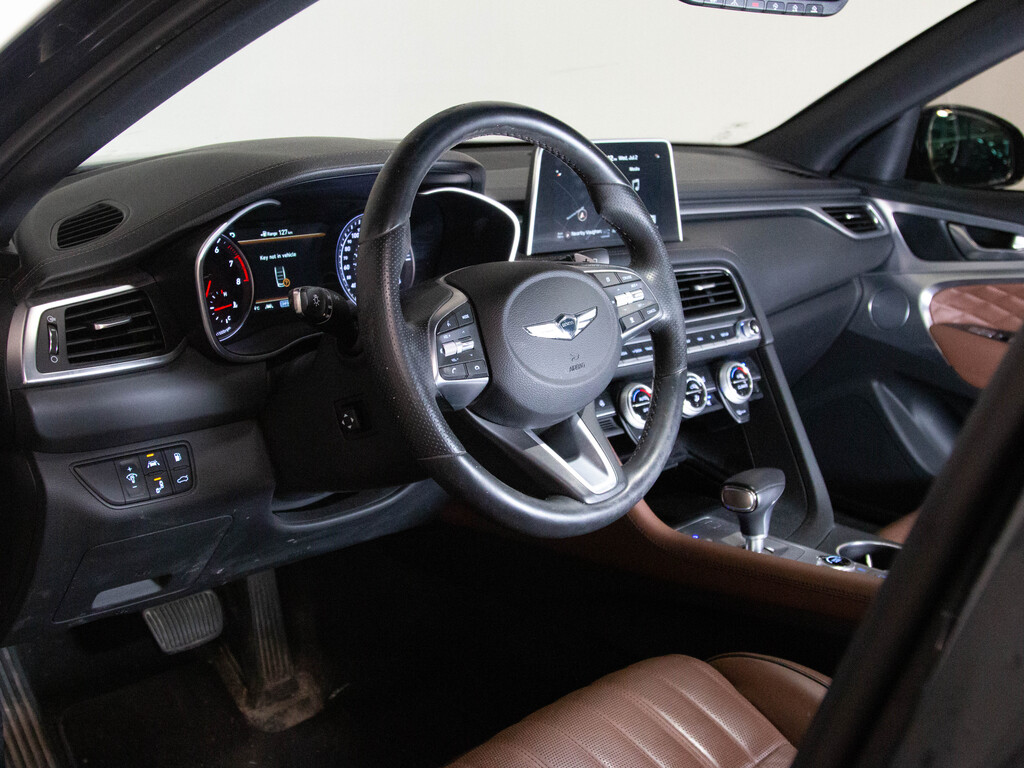 2019 Genesis G70 2.0T Prestige, Toronto, Cash