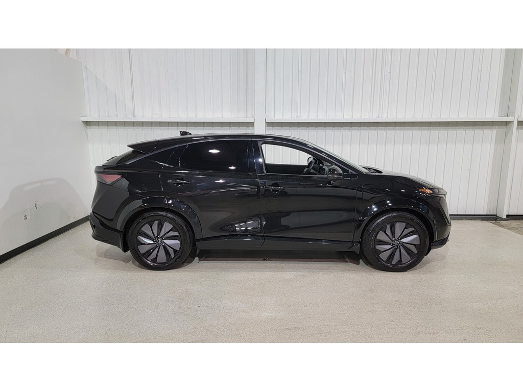 Nissan Ariya 2023