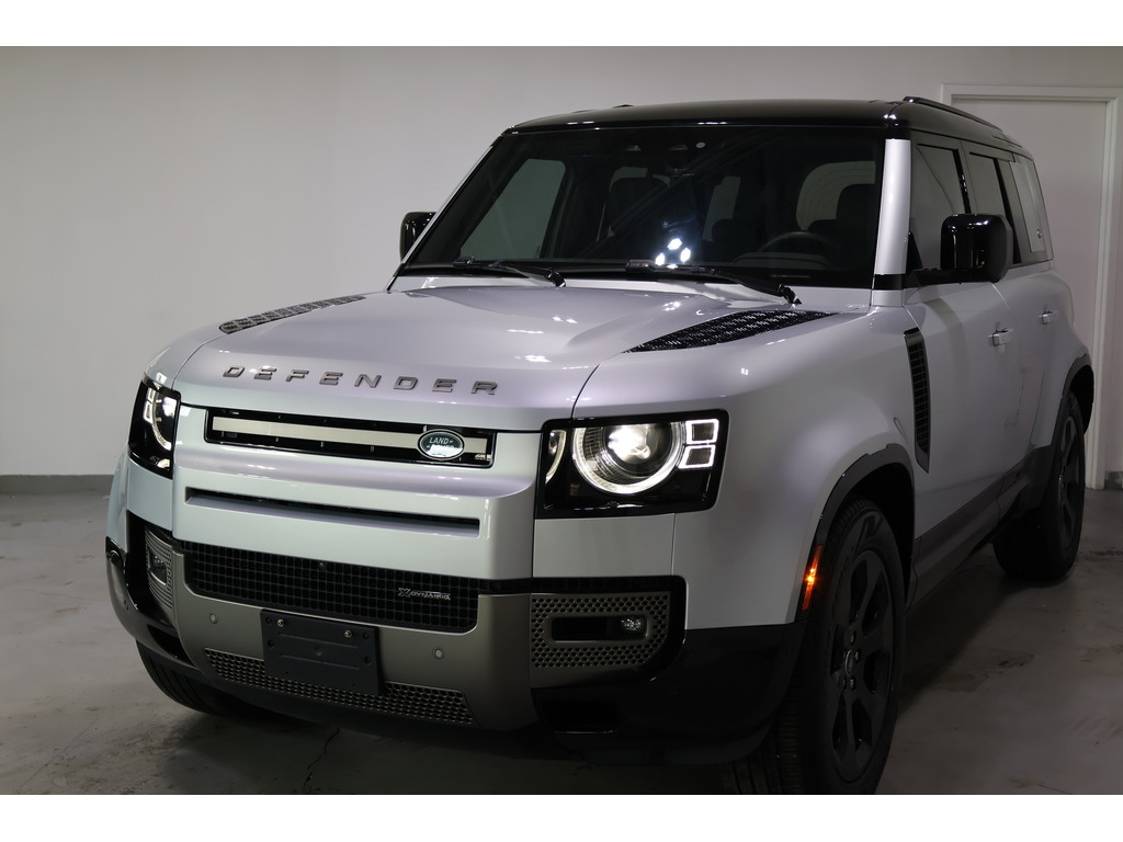 2022 Land Rover Defender 110 X-Dynamic SE, Toronto, Cash