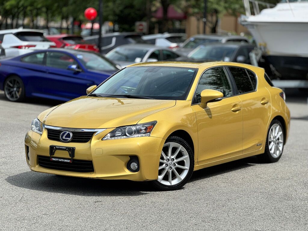 2012 Lexus CT 200h Hybrid - No Accidents, Sunroof, Heated Seats