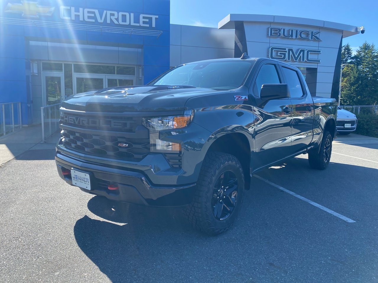 2025 Chevrolet Silverado 1500 Custom Trail Boss GM EMPLOYEE DISCOUNT $5,134 / 