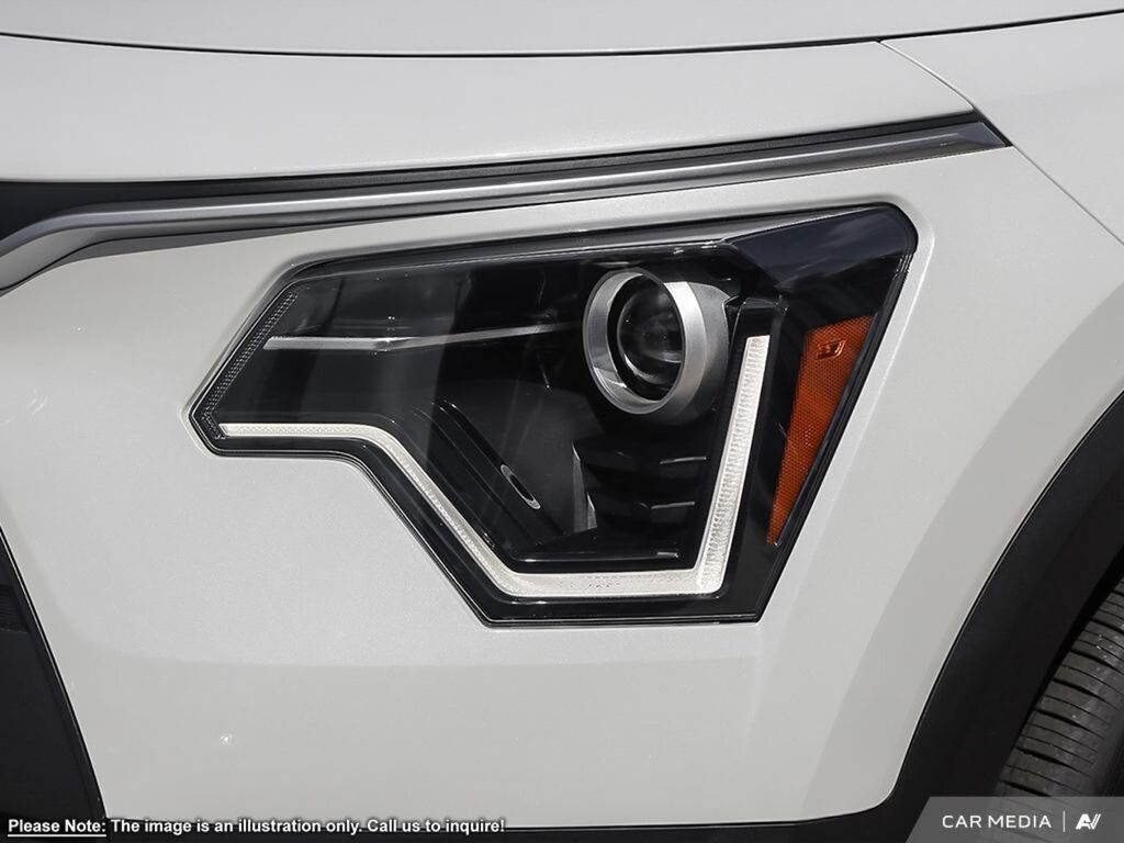 2025 Kia Niro Plug-In Hybrid LX, Vancouver, Cash