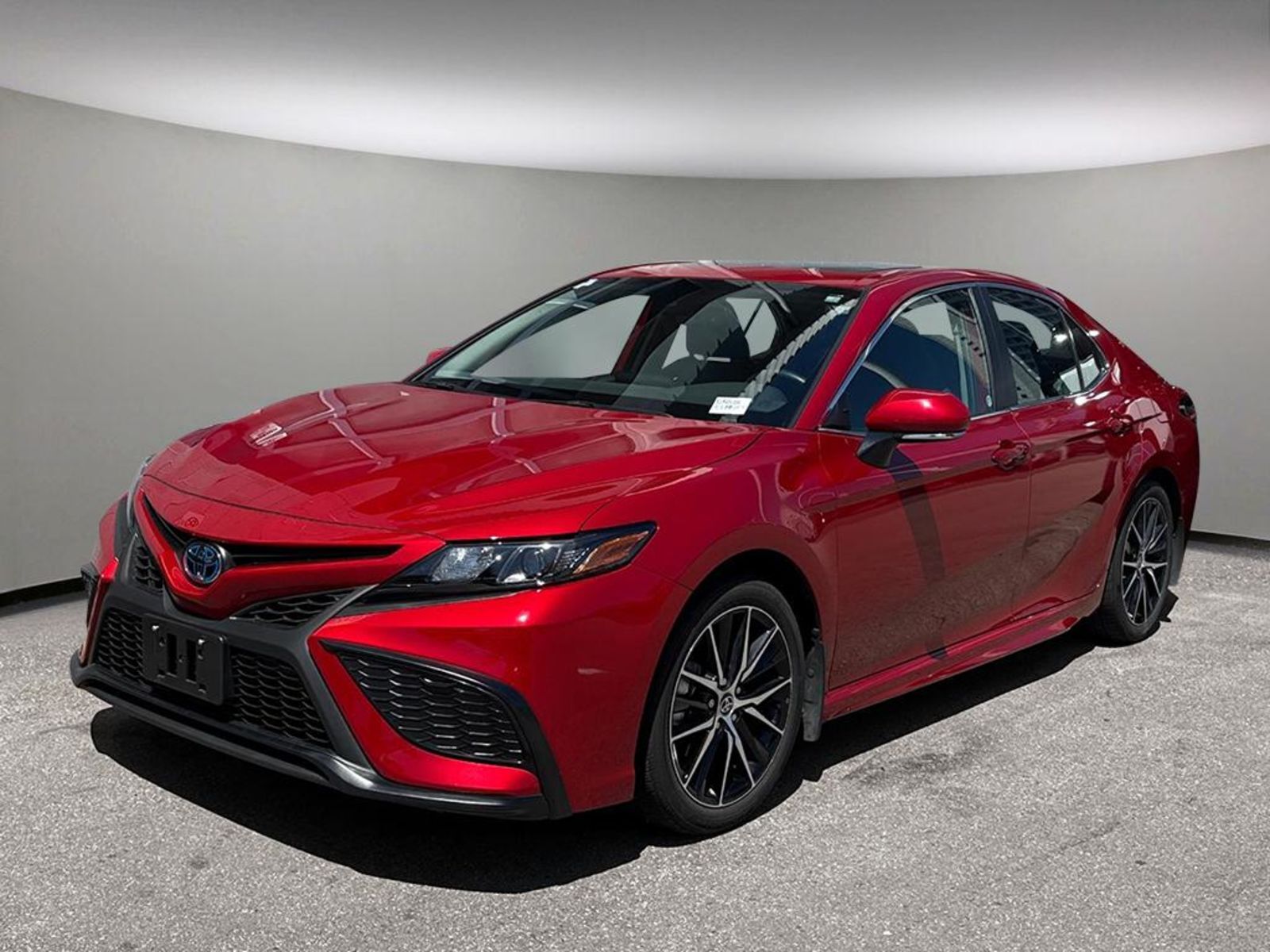 2024 Toyota Camry Hybrid LE