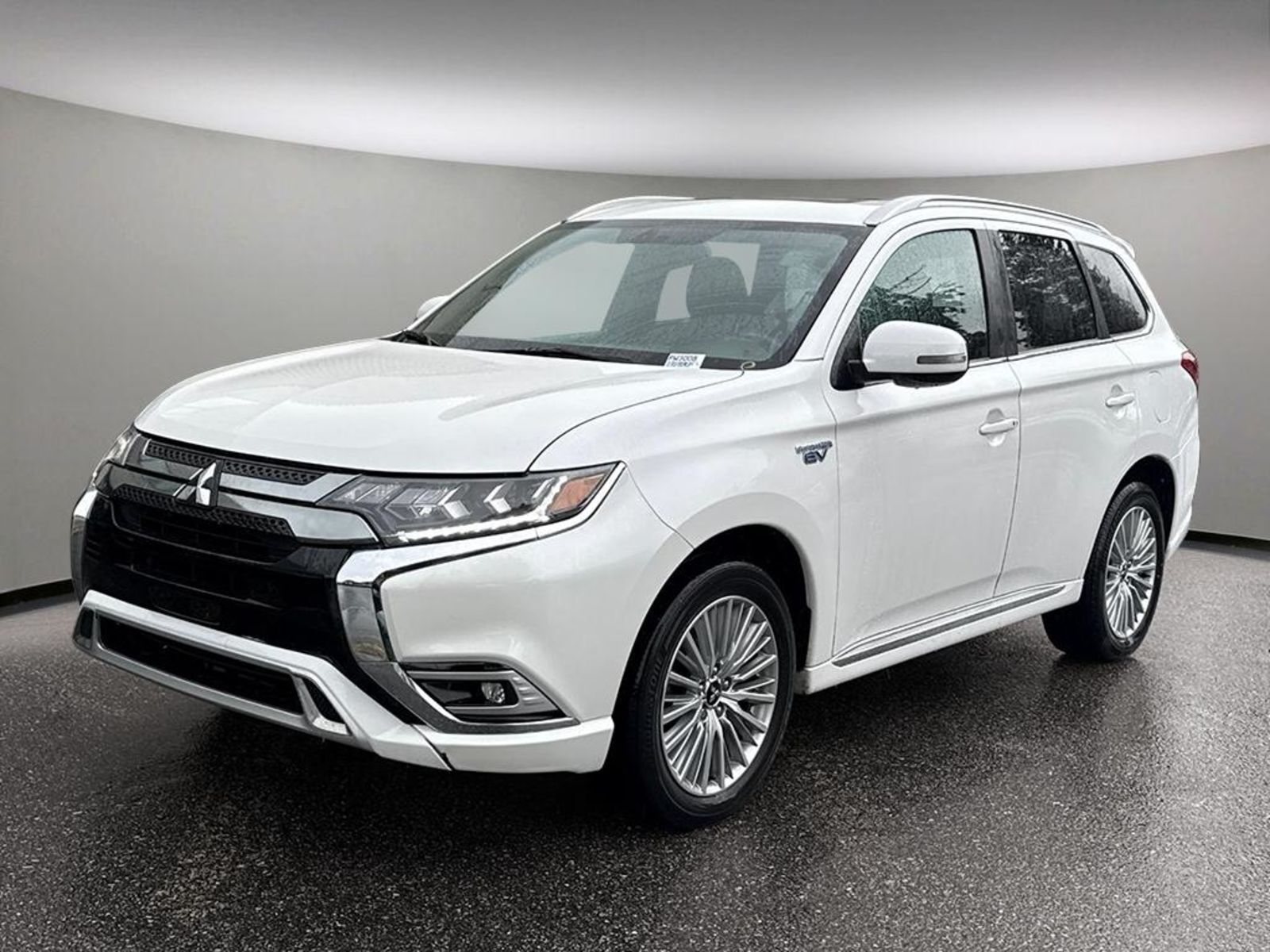2019 Mitsubishi Outlander PHEV SE